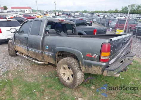 2000 GMC Sierra 1500 Sle z USA, uszkodzony, nr VIN 1GTEK19TXYE235197
